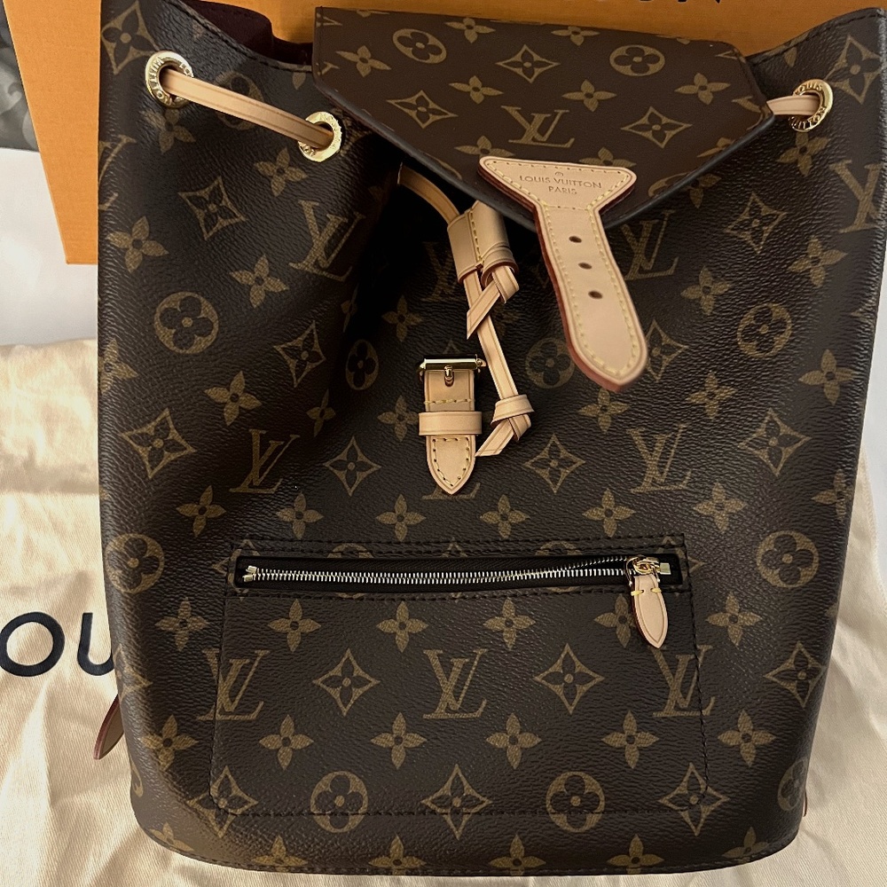 Authentic LOUIS VUITTON Montsouris Drawstring Backpack Monogram M43431